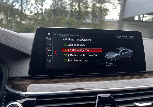 BMW Seria 5 cena 135000 przebieg: 229931, rok produkcji 2018 z Józefów małe 379